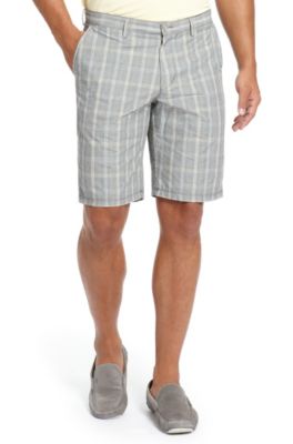 Regular Fit &lsquo;Clyde 1-5-W&rsquo; Short, Medium Green