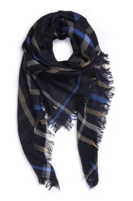 Check Wool Shawl