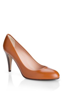 'Dayla' | Leather Round-Toe Pump
