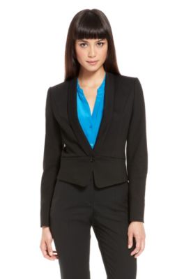 'Akaya' | Cropped One-Button blazer