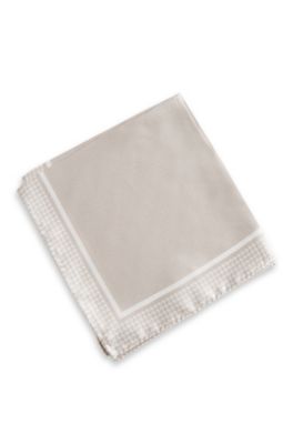 'Pocket Square 33x33' | Silk Patterned Pocket Square