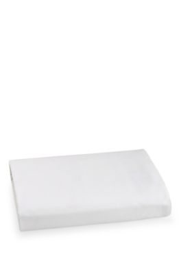 &lsquo;Cotton Sateen &lsquo;Classiques&rsquo; Fitted Sheet