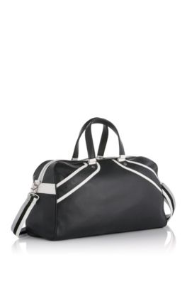 Weekender &acute;Reddy` mit aufgesetzten Streifen