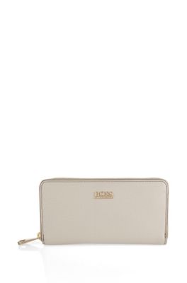 Wallet with logo appliqu&eacute; 'SORI'