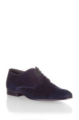 Belles chaussures en daim, Seudoro