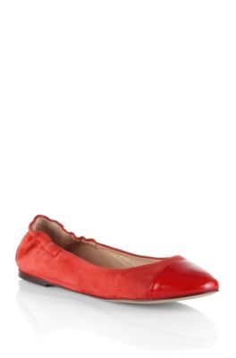 Ballerina &acute;Elvy` mit Wildleder, Rot