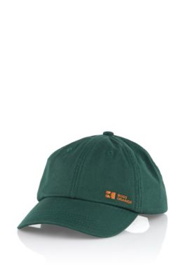 Cap with an adjustable, fabric strap 'Forcano4'