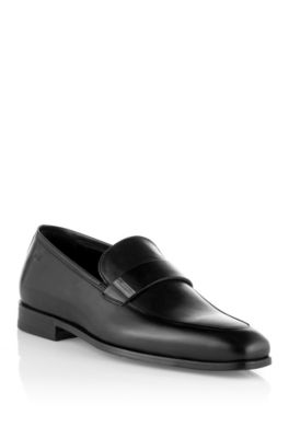 Low shoe in fine calfskin leather 'Cefior'
