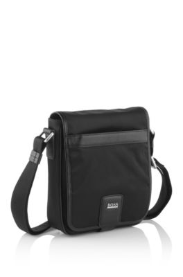 Reporter &acute;Modert` aus Nylon-Twill