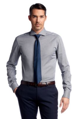 Business shirt in a lightweight fabric &acute;Christo`