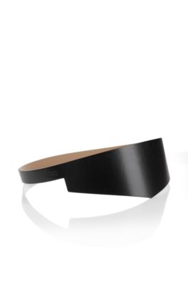 Leather belt with a pin buckle 'Lary'
