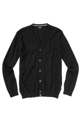 Sweaters & Cardigans
