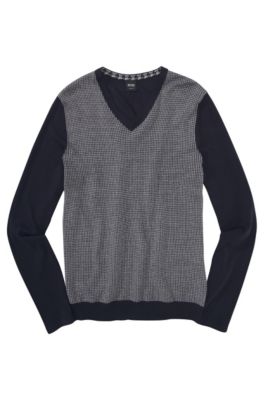 Sweaters & Cardigans