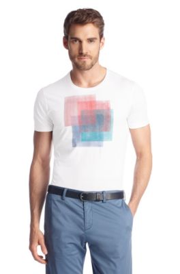 T-shirt with a print on the chest 'Lecco 81'
