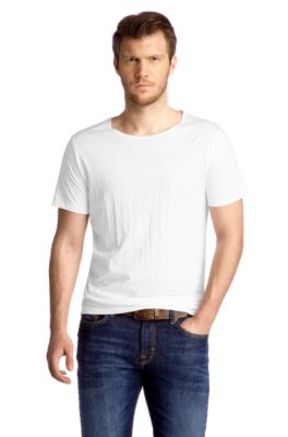T-shirt with a round neckline 'Tressure'