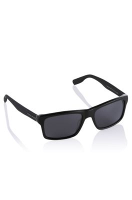 Aviator sunglasses trimmed with leather